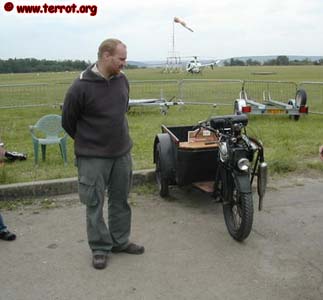 slideshow image